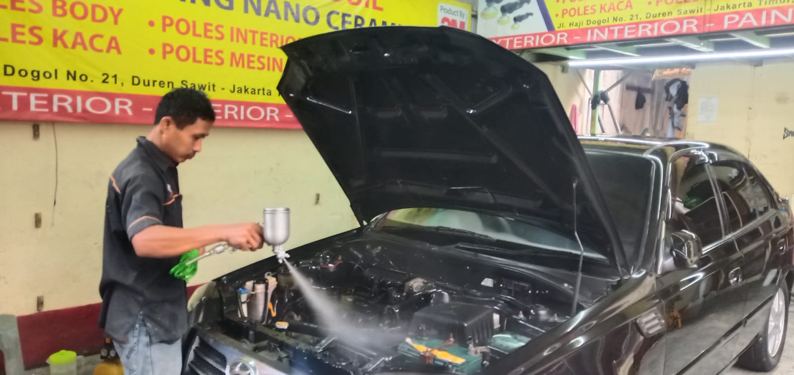 Mobil Bersih, Hati Tenang: Seni Merawat Mobil di Cilacap